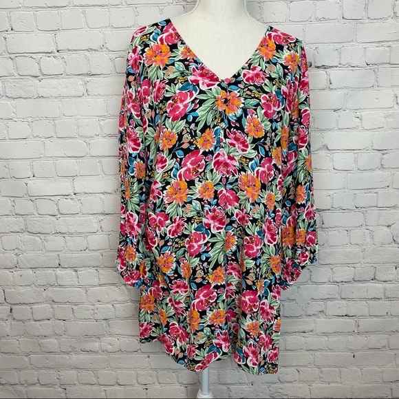 Torrid NWT Black Floral Tunic 3X - Picture 1 of 7
